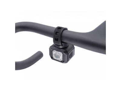 MOON TITAN MINI (700lm) click to zoom image