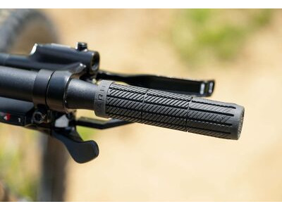 MARIN San Quentin Jr 20 click to zoom image